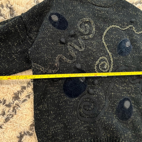 Vintage 80s Women’s Extra Touch Black & Metallic Puffy Knit Sweater Size 42/22W - Picture 7 of 9